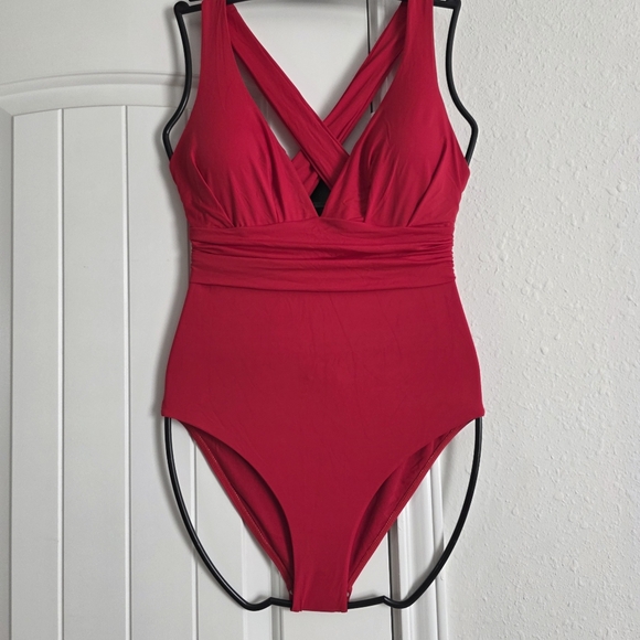 QINSEN Sexy V Neck One Piece Bathing Suit Cross Back High Waist Medium - Picture 4 of 10